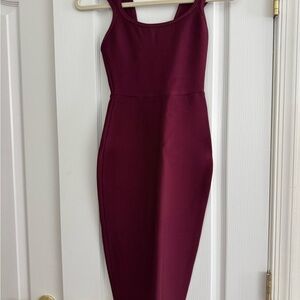 House of CB Sleeveless Midi Dress in Burgundy